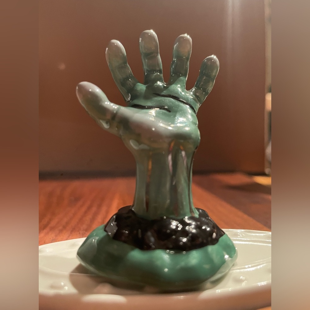 Nora Fleming, Retired Haunted Hand, A210